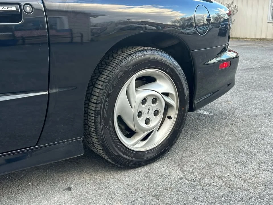 1994 Pontiac Firebird 4th Gen - Image 19 of 20