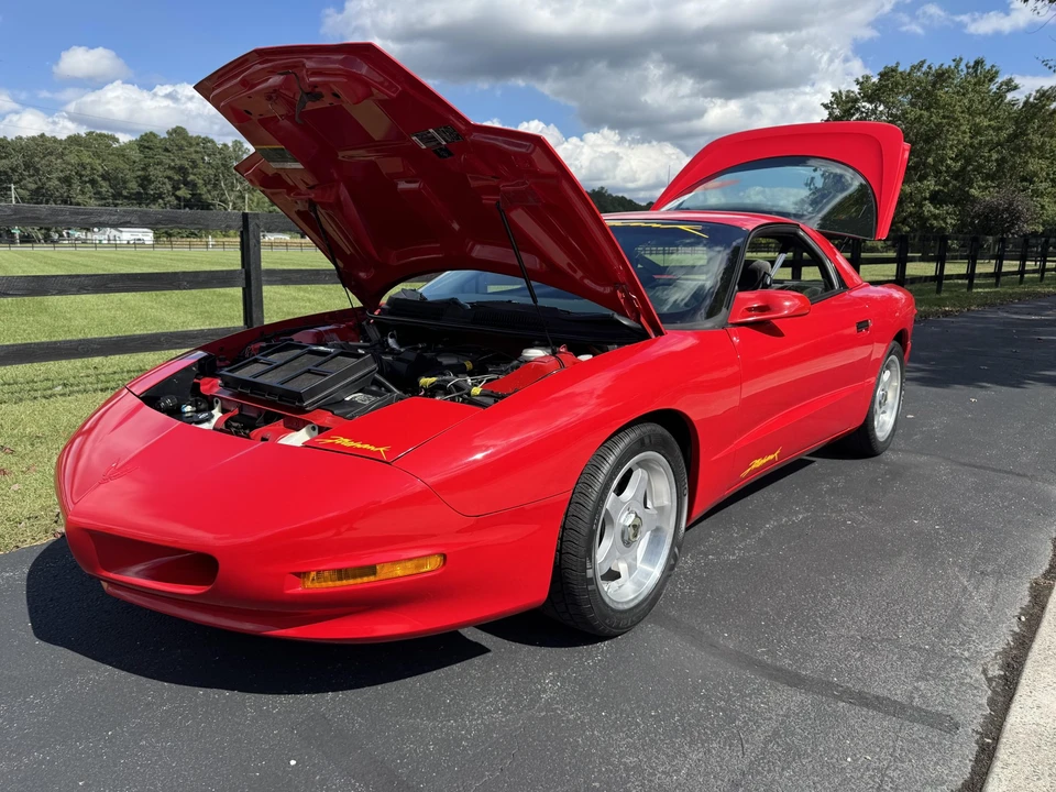 1994 Pontiac Firebird Trans Am 4th Gen - Image 13 of 31