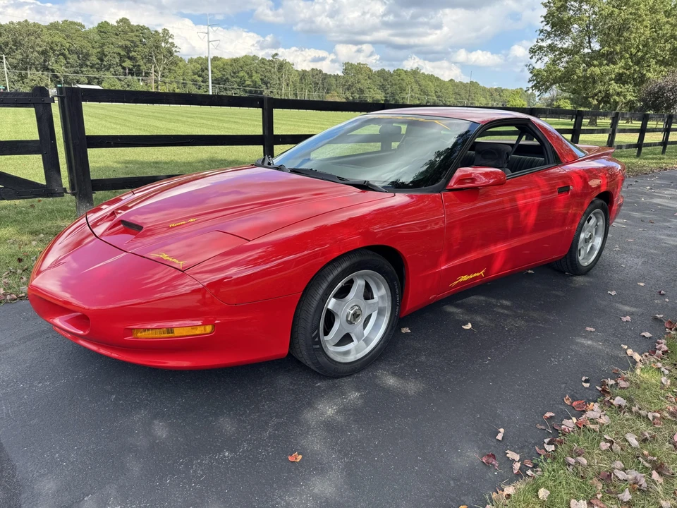 1994 Pontiac Firebird Trans Am 4th Gen - Image 4 of 31