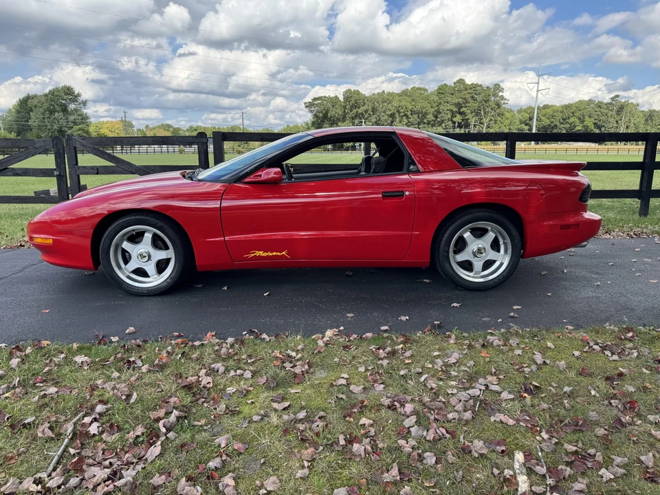 1994 Pontiac Firebird Trans Am 4th Gen - Image 6 of 31