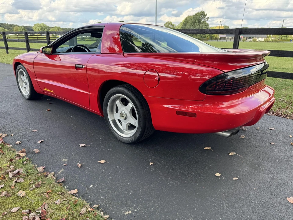 1994 Pontiac Firebird Trans Am 4th Gen - Image 7 of 31