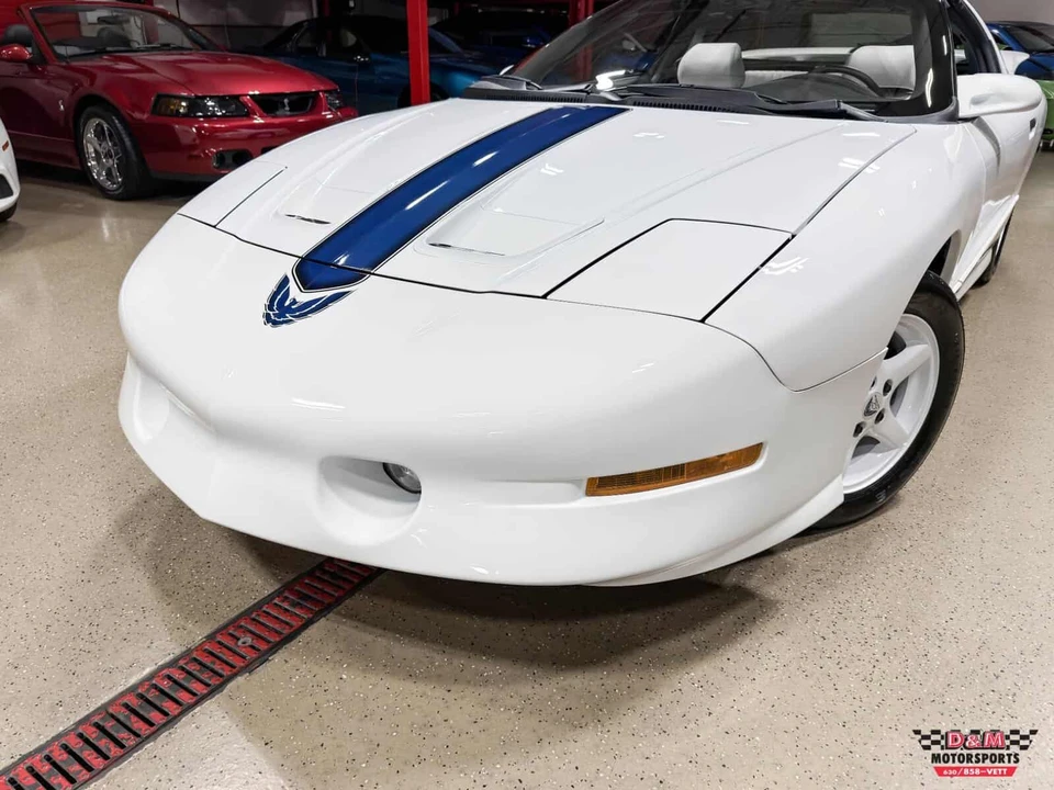 1994 Pontiac Firebird Trans Am 4th Gen - Image 19 of 31