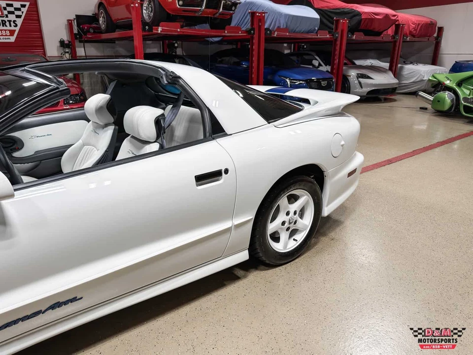 1994 Pontiac Firebird Trans Am 4th Gen - Image 3 of 31