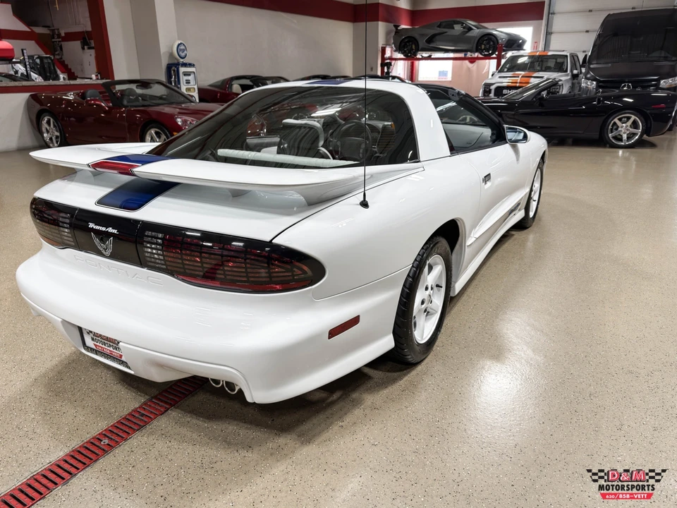 1994 Pontiac Firebird Trans Am 4th Gen - Image 25 of 31