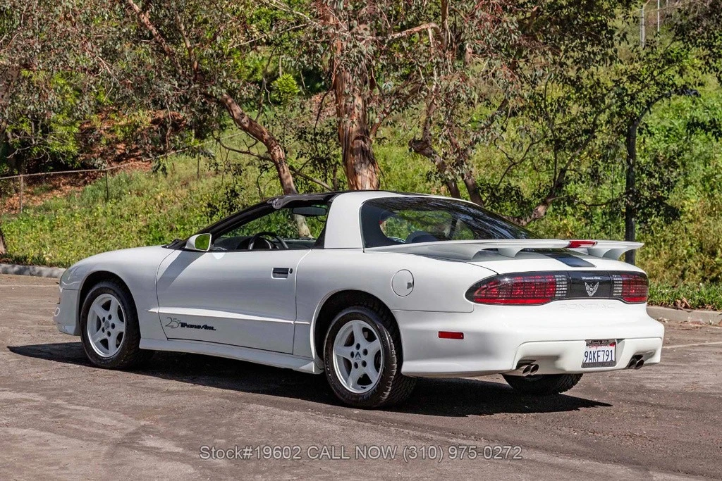 1994 Pontiac Firebird Trans Am 4th Gen - Image 11 of 12