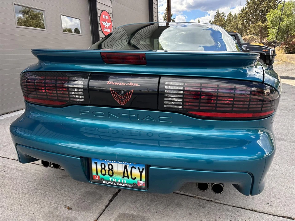 1994 Pontiac Firebird Trans Am 4th Gen - Image 5 of 19