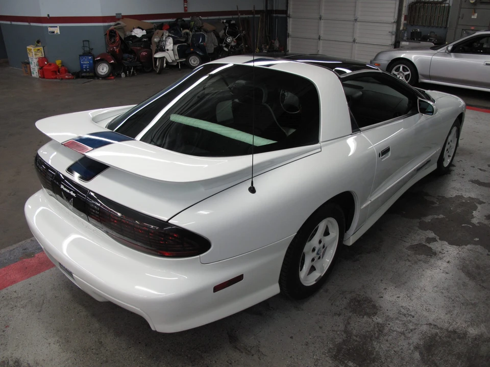 1994 Pontiac Firebird Trans Am 4th Gen - Image 13 of 31