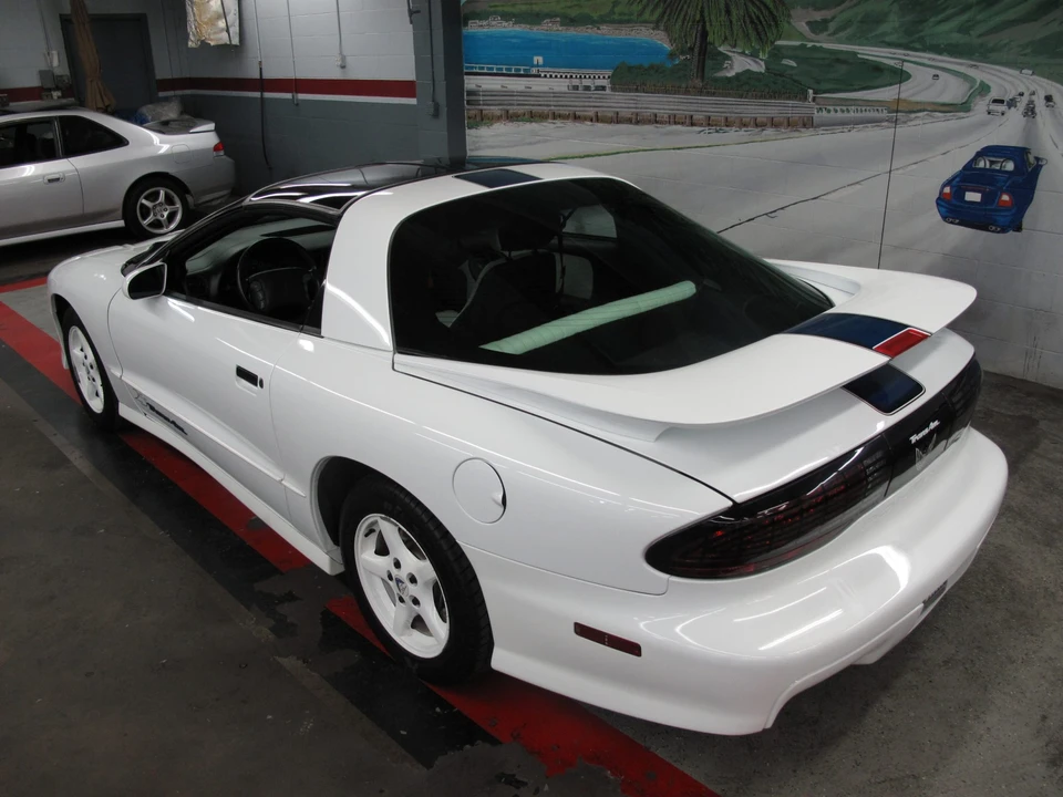 1994 Pontiac Firebird Trans Am 4th Gen - Image 21 of 31