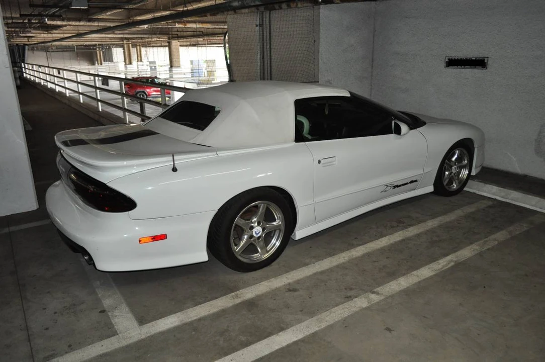 1994 Pontiac Firebird Trans Am 4th Gen - Image 2 of 24