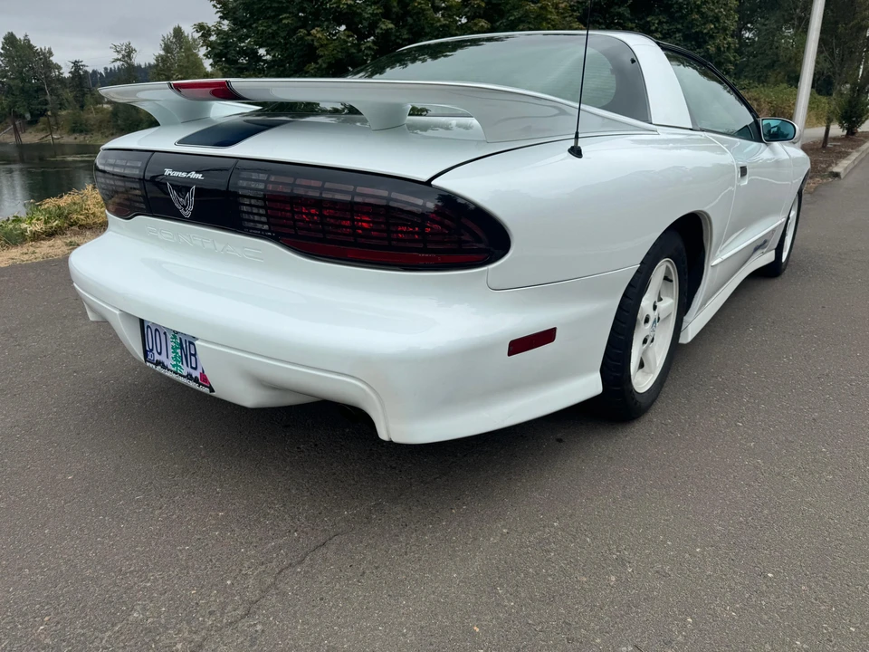 1994 Pontiac Firebird Trans Am 4th Gen - Image 9 of 31