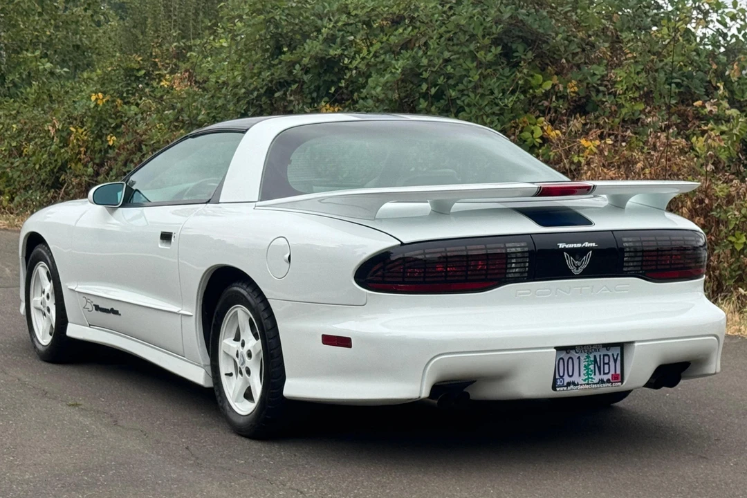 1994 Pontiac Firebird Trans Am 4th Gen - Image 4 of 31