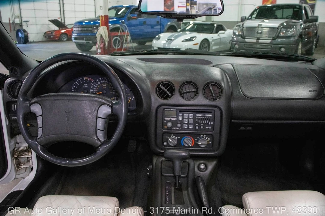 1994 Pontiac Firebird Trans Am 4th Gen - Image 17 of 21