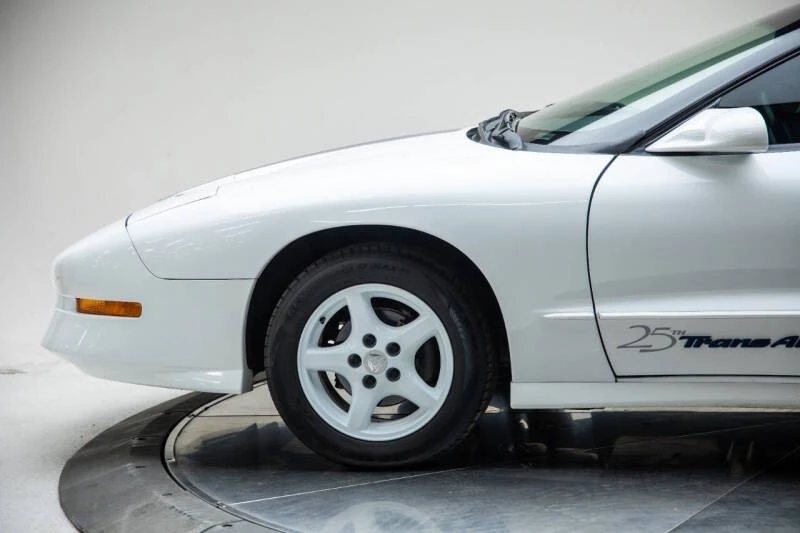 1994 Pontiac Firebird Trans Am 4th Gen - Image 3 of 20