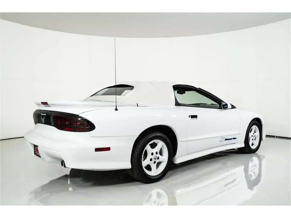 1994 Pontiac Firebird Trans Am 4th Gen - Image 10 of 31