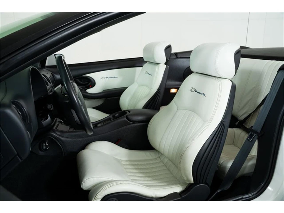 1994 Pontiac Firebird Trans Am 4th Gen - Image 19 of 31
