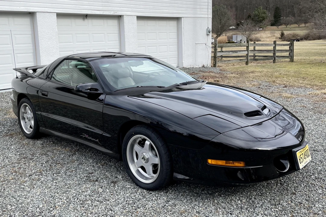 1994 Pontiac Firebird Trans Am 4th Gen - Image 17 of 31