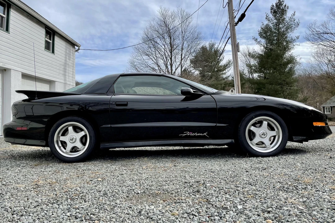 1994 Pontiac Firebird Trans Am 4th Gen - Image 15 of 31
