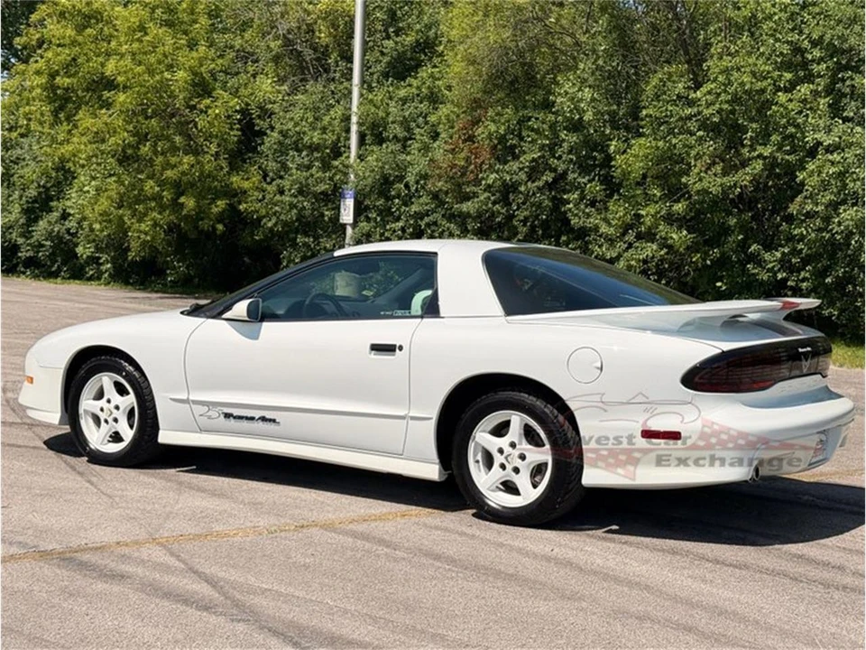 1994 Pontiac Firebird Trans Am 4th Gen - Image 13 of 31