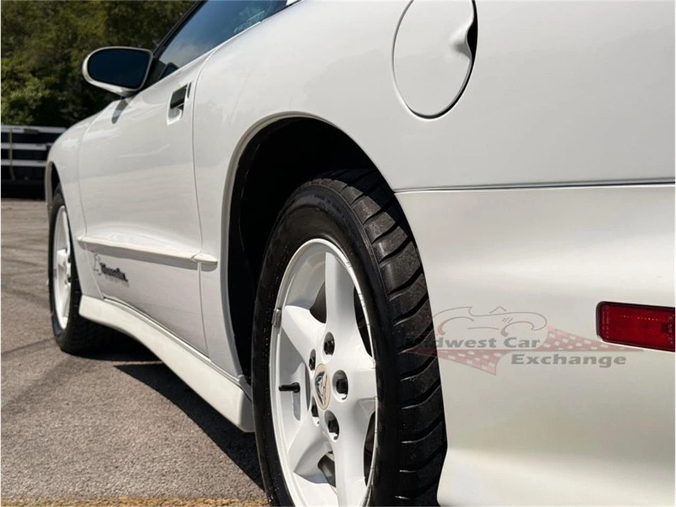 1994 Pontiac Firebird Trans Am 4th Gen - Image 15 of 31