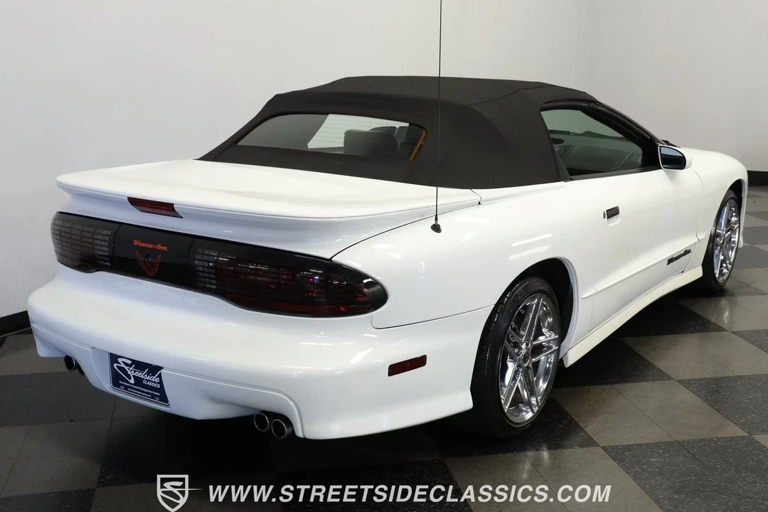 1994 Pontiac Firebird Trans Am 4th Gen - Image 11 of 12