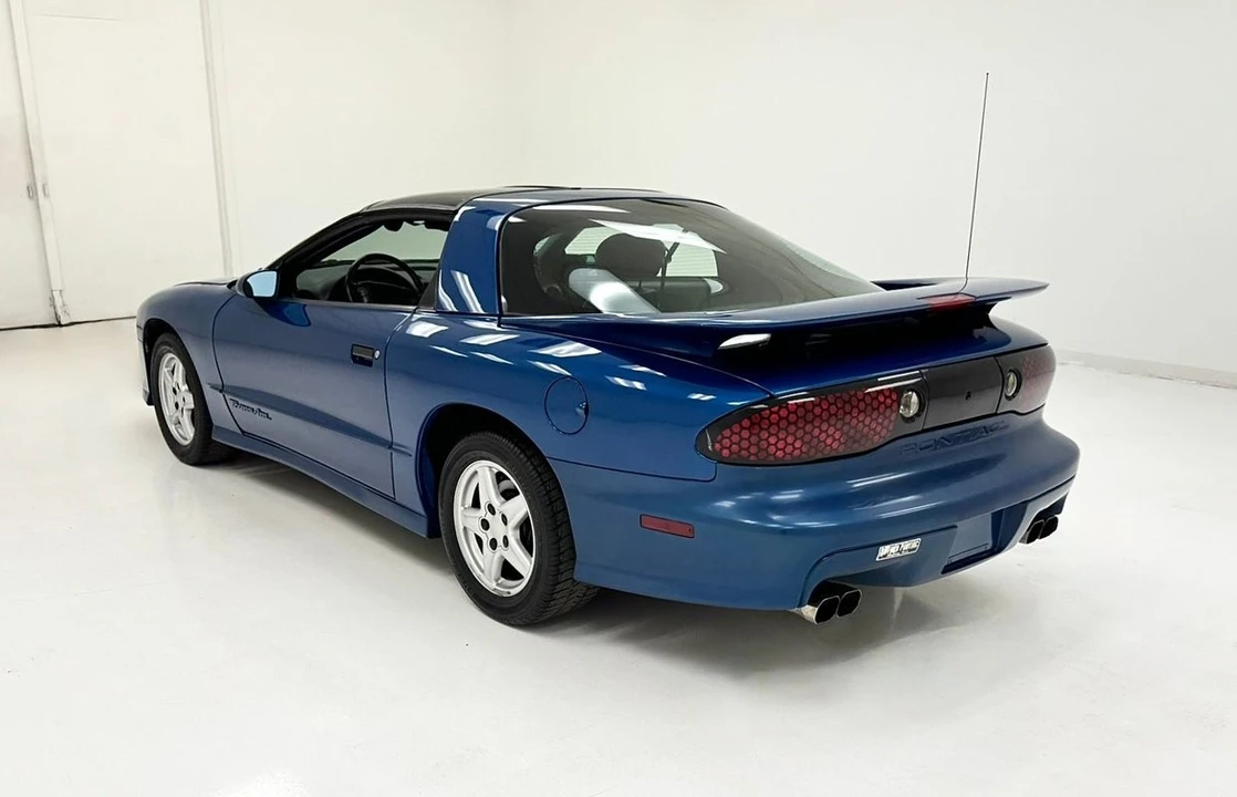 1994 Pontiac Firebird Trans Am 4th Gen - Image 3 of 12