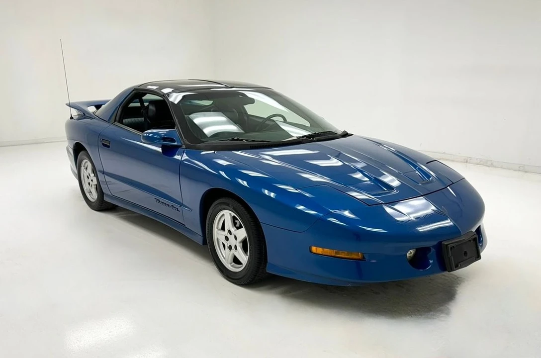1994 Pontiac Firebird Trans Am 4th Gen - Image 7 of 31