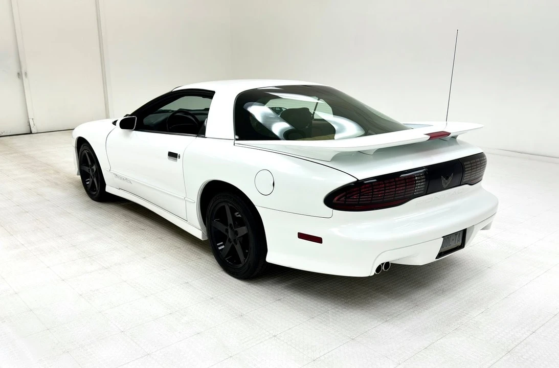 1994 Pontiac Firebird Trans Am 4th Gen - Image 3 of 12