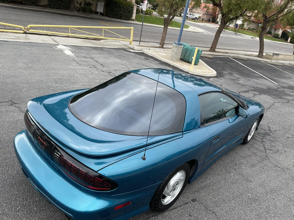 1994 Pontiac Firebird Trans Am 4th Gen - Image 19 of 31