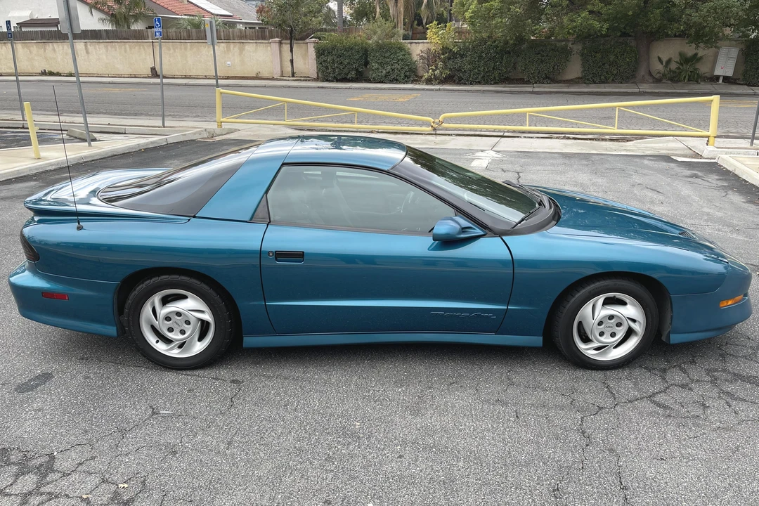 1994 Pontiac Firebird Trans Am 4th Gen - Image 3 of 31