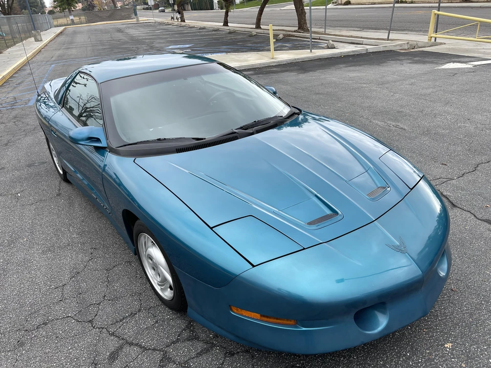 1994 Pontiac Firebird Trans Am 4th Gen - Image 21 of 31