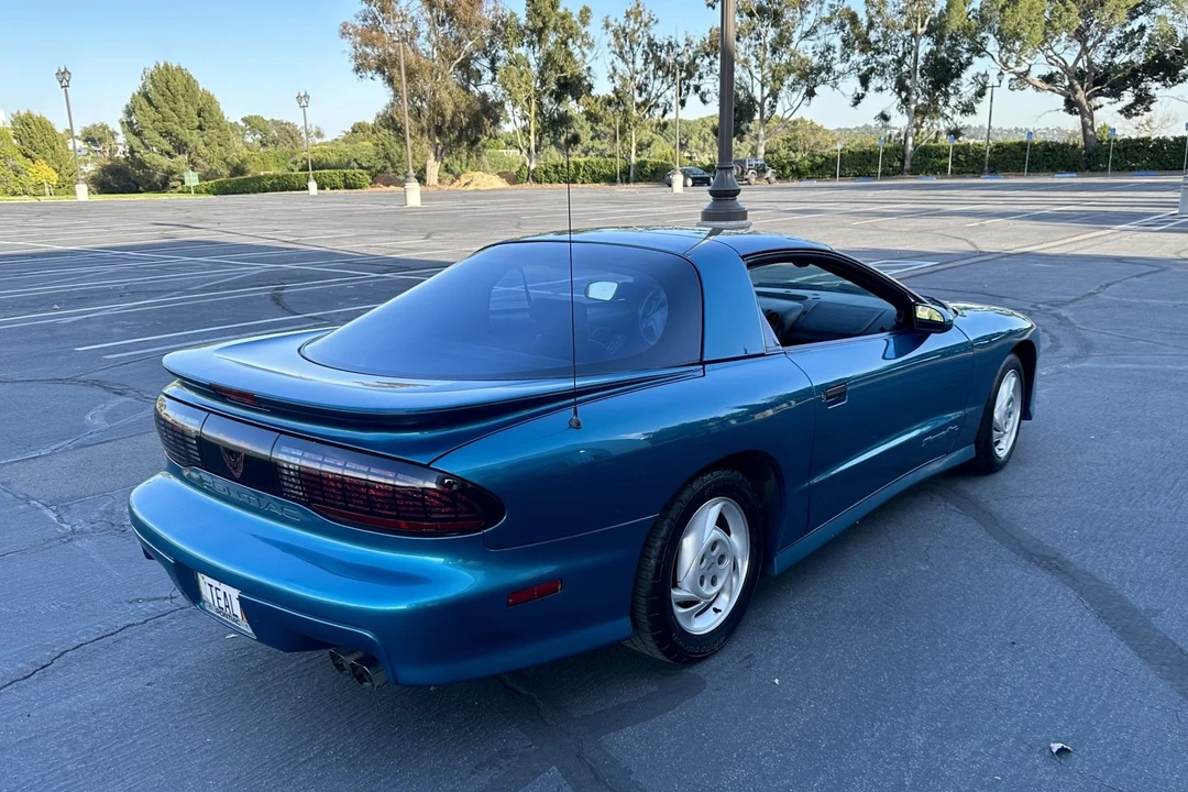 1994 Pontiac Firebird Trans Am 4th Gen - Image 6 of 31