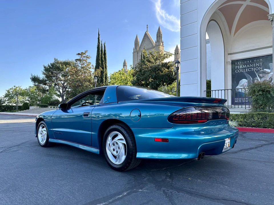 1994 Pontiac Firebird Trans Am 4th Gen - Image 10 of 31