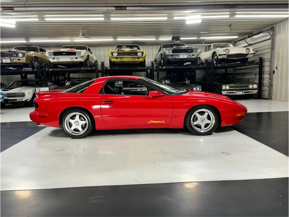 1994 Pontiac Firebird Trans Am 4th Gen - Image 5 of 31