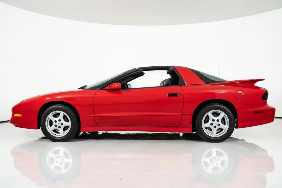 1994 Pontiac Firebird Trans Am 4th Gen - Image 5 of 12
