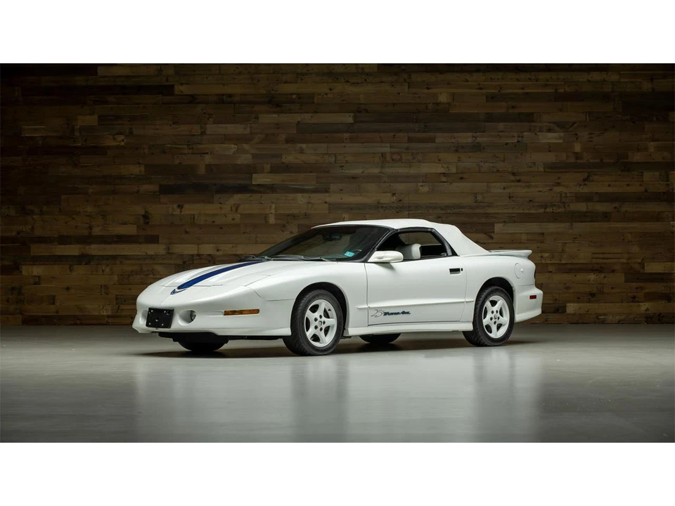 1994 Pontiac Firebird Trans Am 4th Gen - Image 4 of 4
