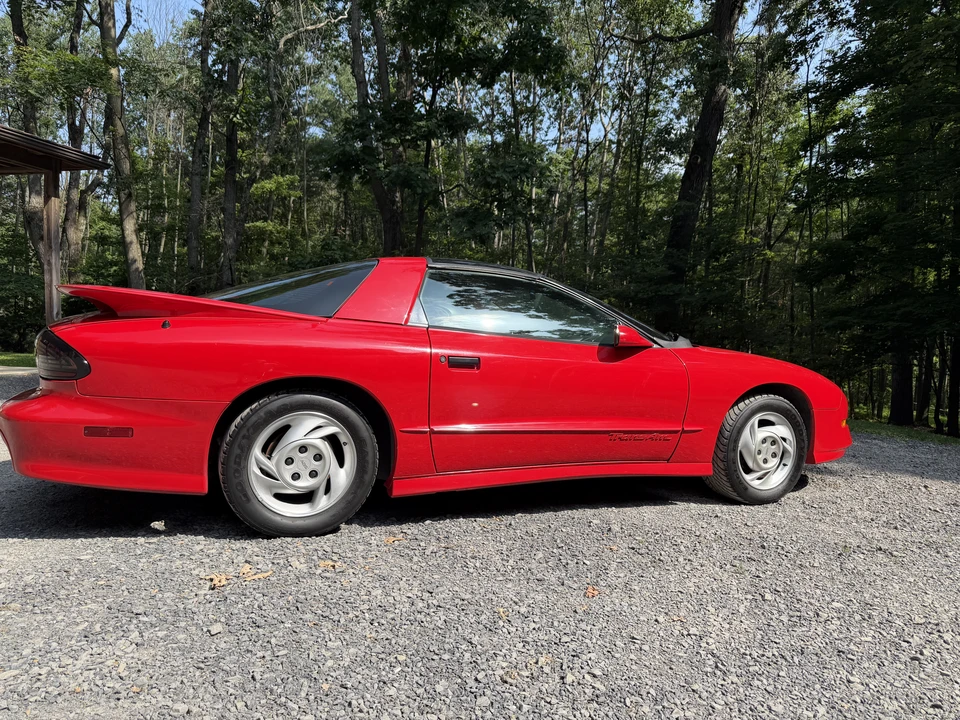 1994 Pontiac Firebird Trans Am 4th Gen - Image 2 of 16