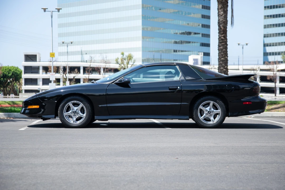 1994 Pontiac Firebird Trans Am 4th Gen - Image 9 of 31