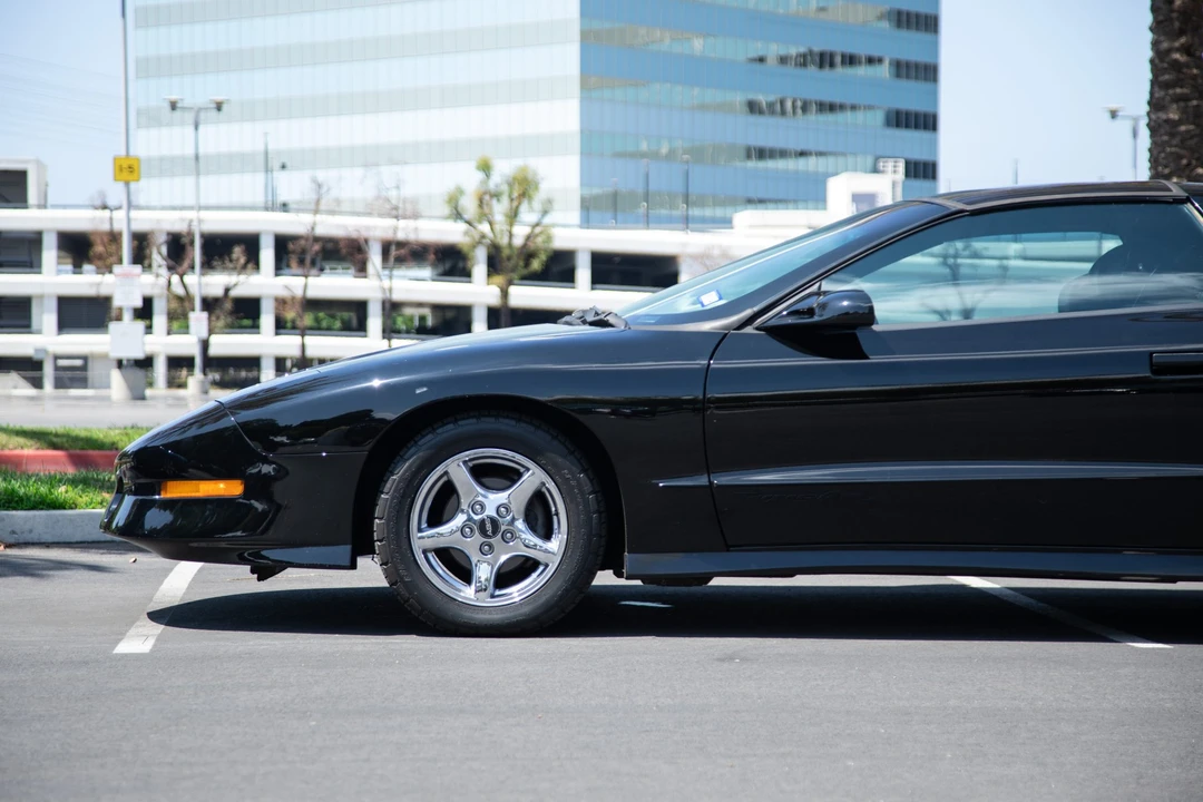 1994 Pontiac Firebird Trans Am 4th Gen - Image 15 of 31