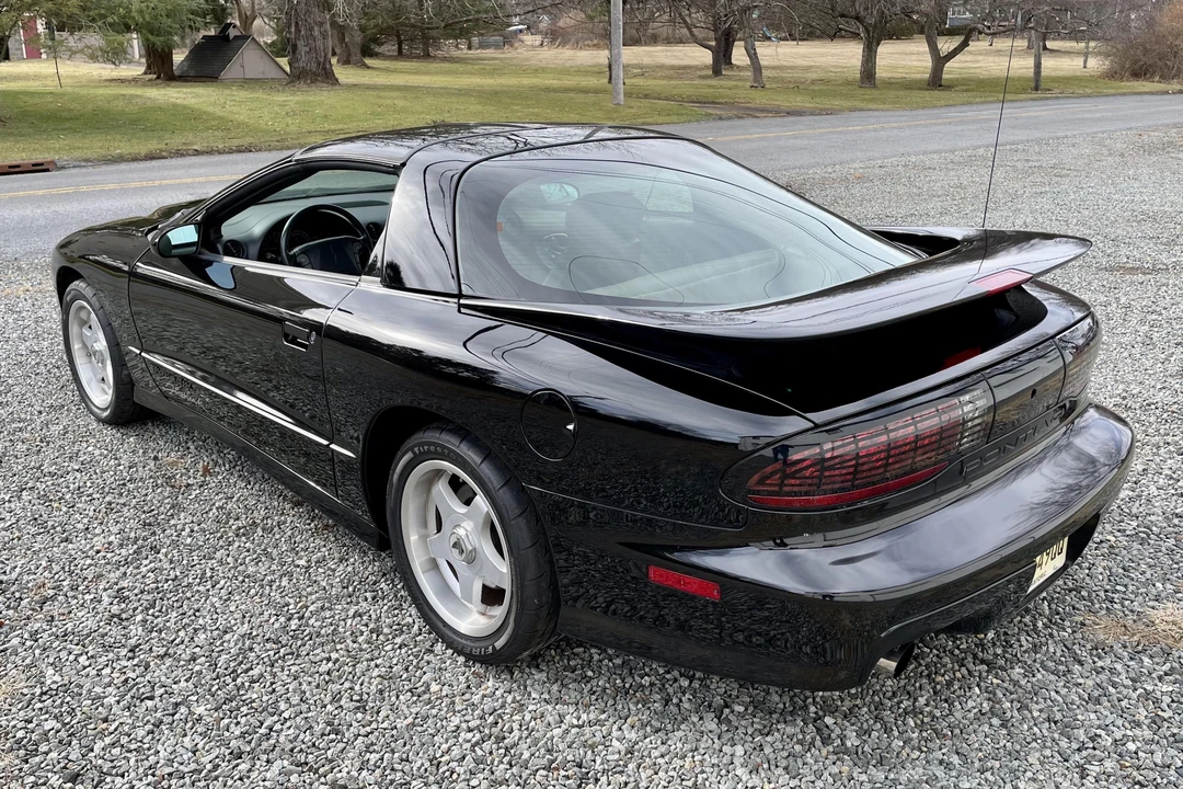 1994 Pontiac Firebird Trans Am 4th Gen - Image 10 of 31