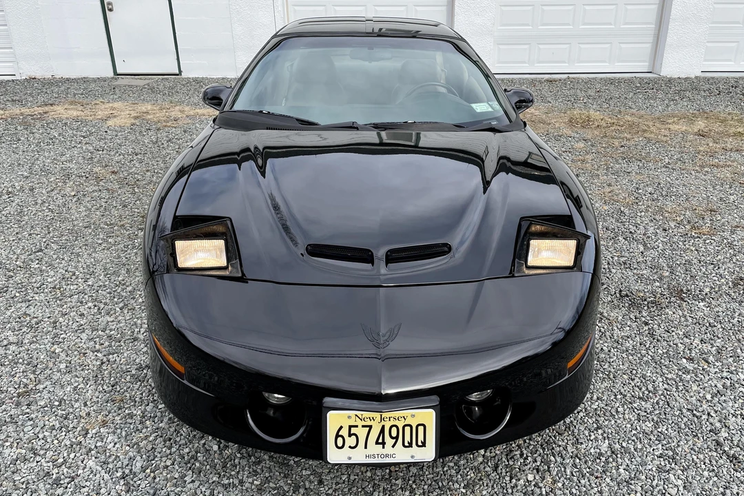 1994 Pontiac Firebird Trans Am 4th Gen - Image 2 of 31