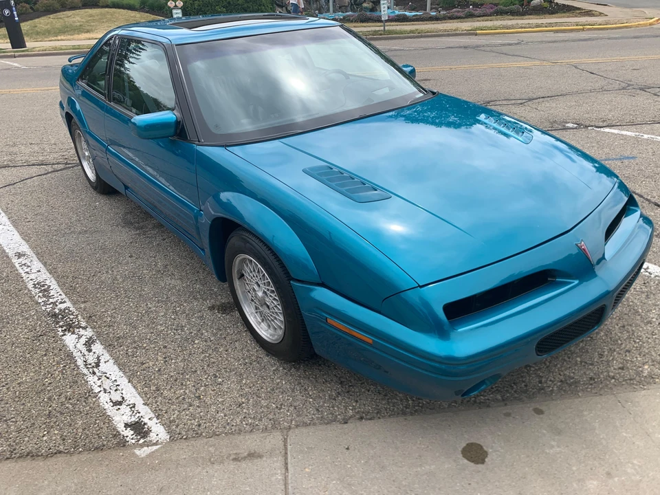 1994 Pontiac Grand Prix 3rd+ Gen - Image 8 of 31