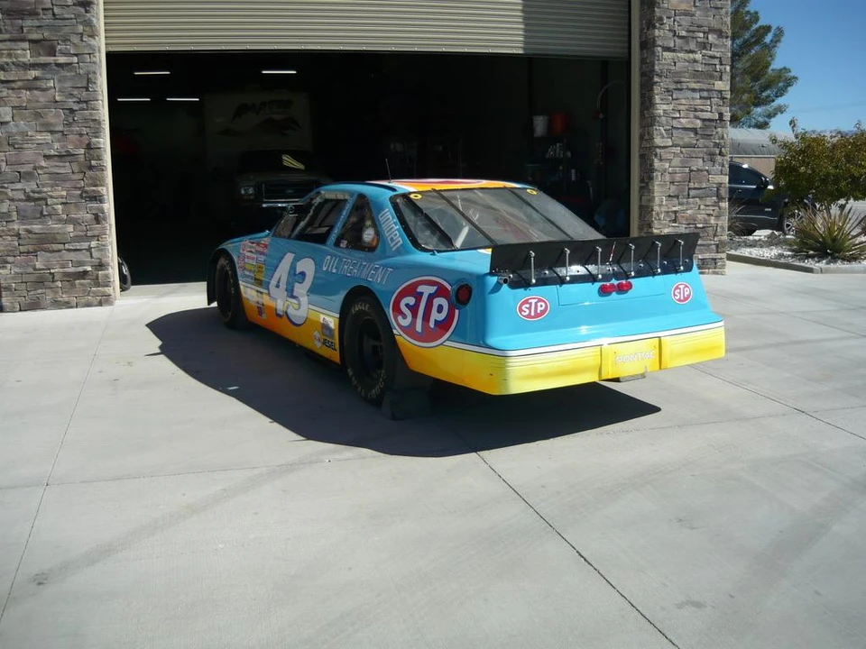 1994 Pontiac Grand Prix 3rd+ Gen - Image 4 of 31