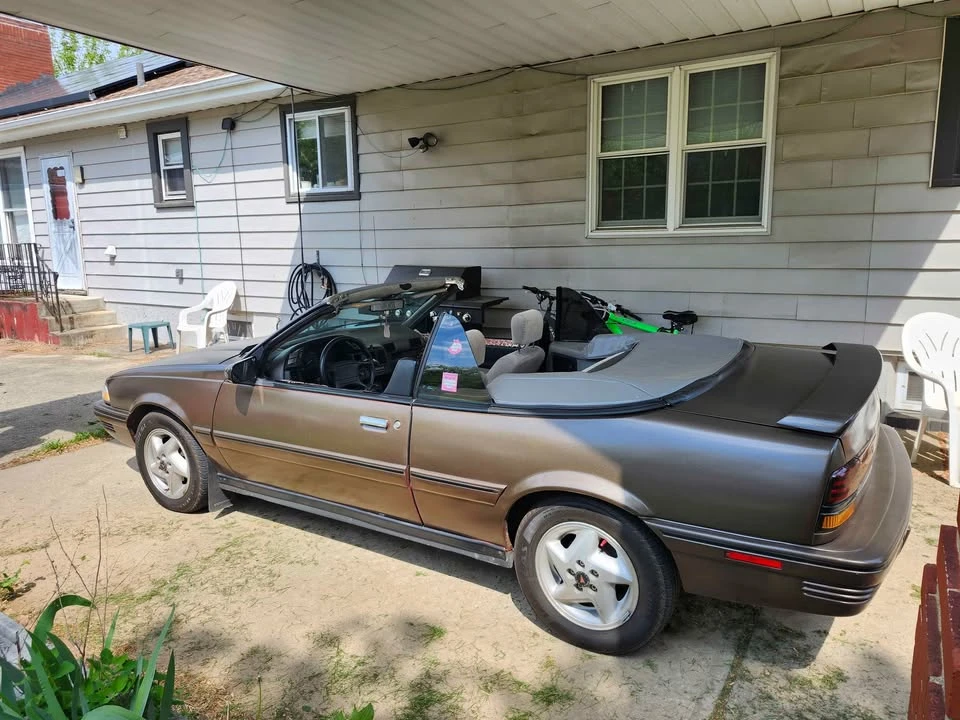 1994 Pontiac Sunbird - Image 6 of 8