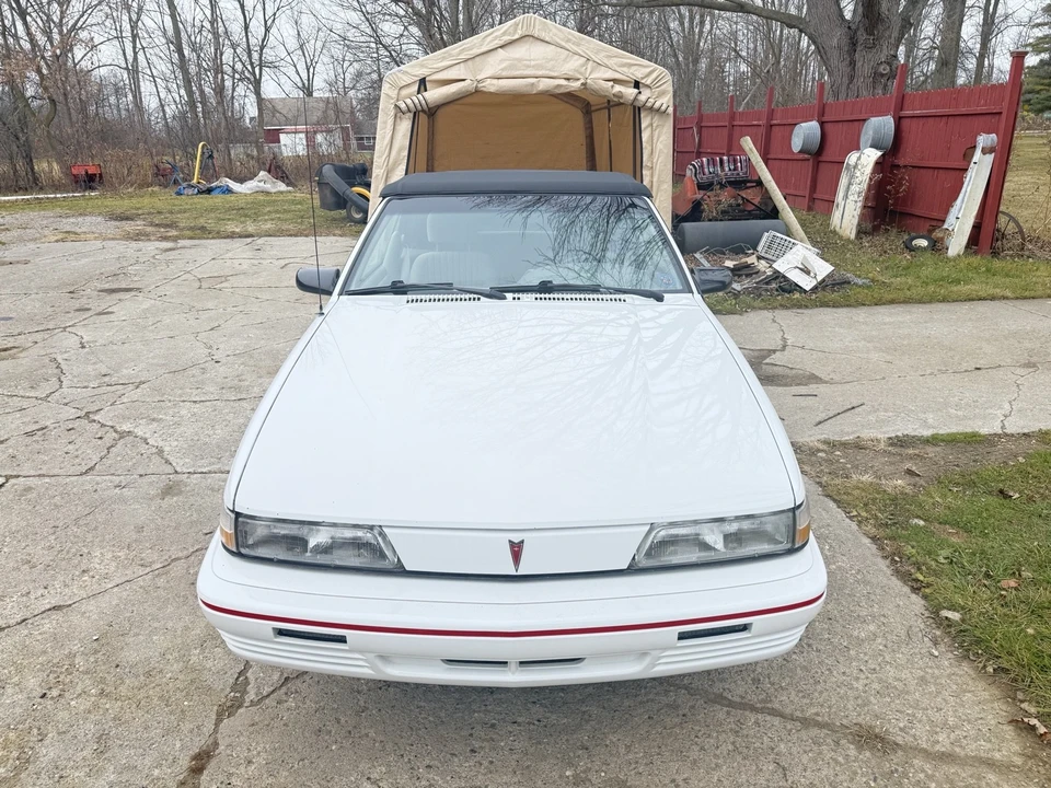 1994 Pontiac Sunbird - Image 4 of 15