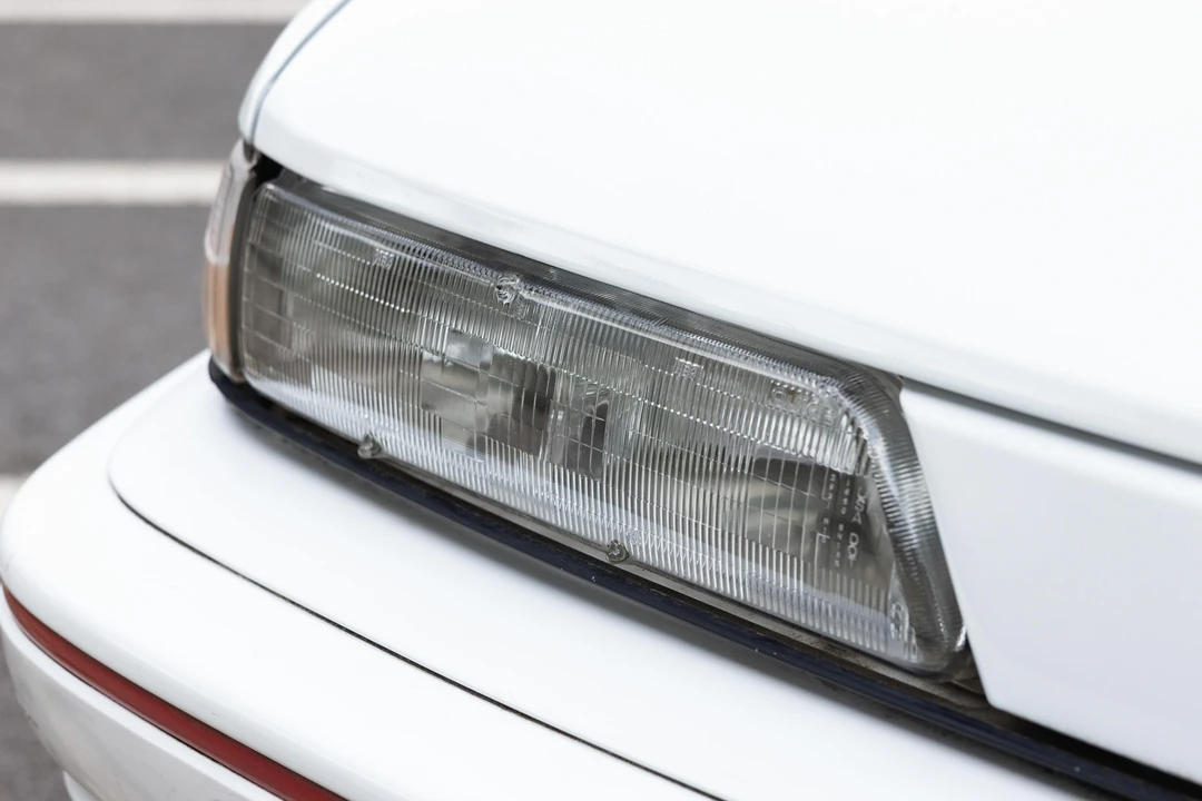 1994 Pontiac Sunbird - Image 17 of 31