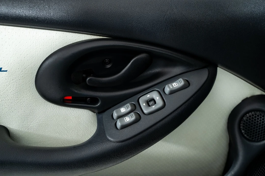 1994 Pontiac Firebird Trans Am 4th Gen - Image 24 of 31