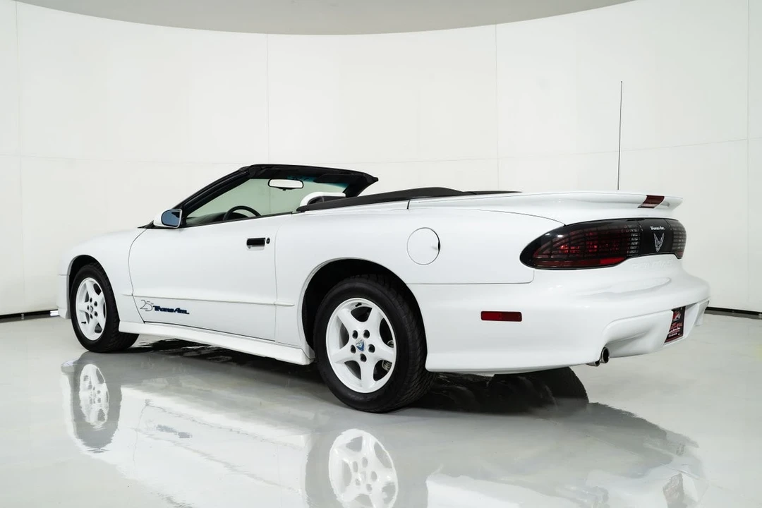 1994 Pontiac Firebird Trans Am 4th Gen - Image 10 of 31