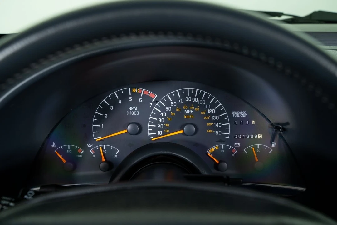 1994 Pontiac Firebird Trans Am 4th Gen - Image 27 of 31