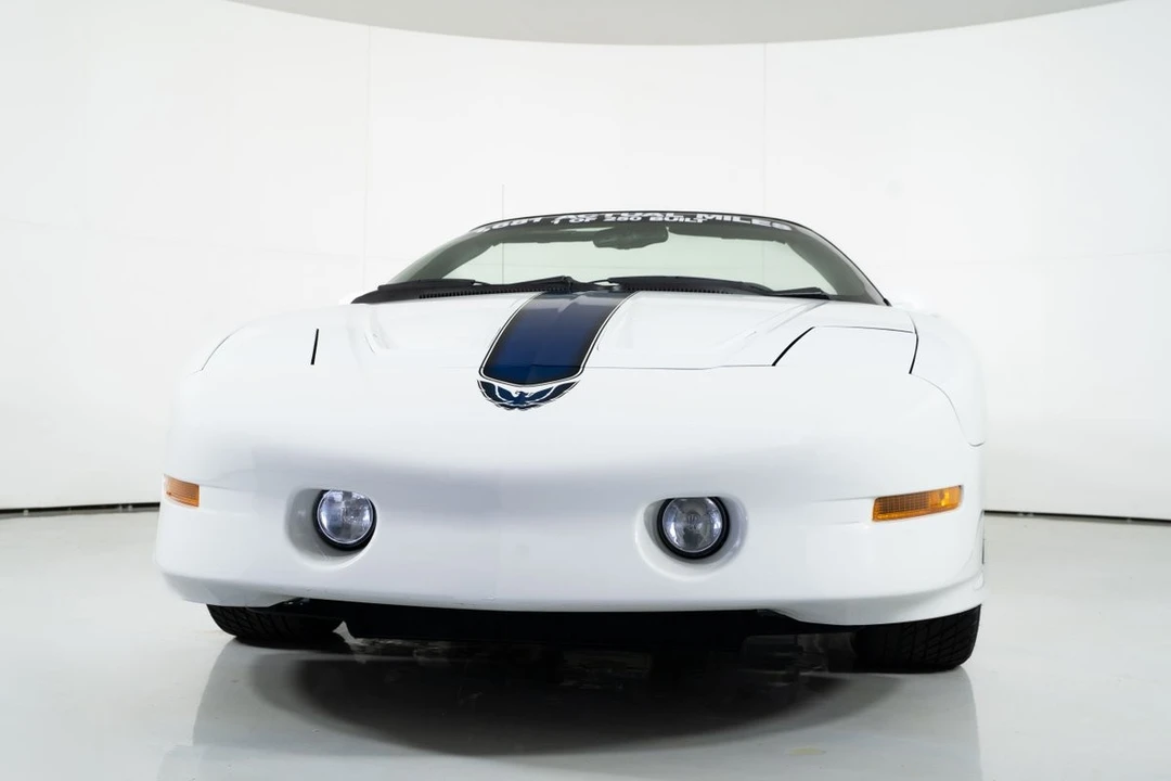 1994 Pontiac Firebird Trans Am 4th Gen - Image 4 of 31