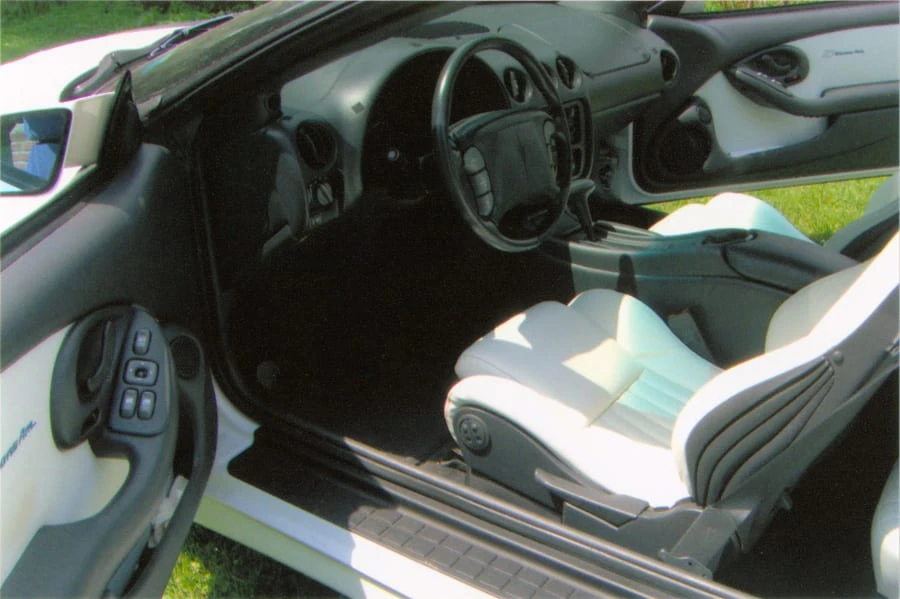 1994 Pontiac Firebird Trans Am 4th Gen - Image 4 of 10
